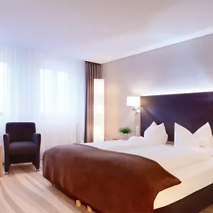 Ringhotel Loew's Merkur Norimberga