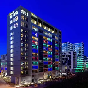 B'mine Frankfurt Airport 4*, Francfort-sur-le-Main Allemagne